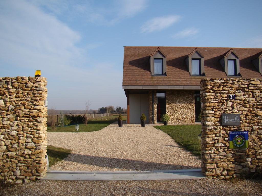 Bed and Breakfast La Passacaille Grosrouvre Exterior foto